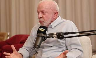 Lula no podcast Flow: críticas à Globo pelo formato do debate e por supostamente privilegiar outro candidato