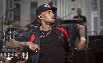 <p>Chris Brown</p>