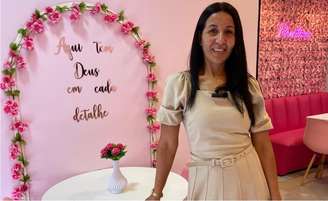 Patrícia Lopes Santos, de 42 anos, hoje é dona de duas lojas de bolos e salgados em Praia Grande (SP)