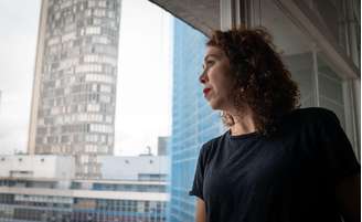 Moradora do Copan, a historiadora e pesquisadora em urbanismo Maíra Rosin avalia que foco no movimento turístico não melhora vida de quem mora no centro de São Paulo