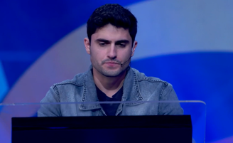 Leonardo participa do 'Quem quer ser um milionário'