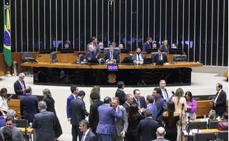 Sessão na Câmara dos Deputados, sob a presidência do deputado Arthur Lira (PP - AL).