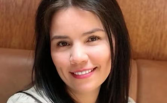 Mexicana Karla Estrella cumpre pena inédita por criticar políticos poderosos nas redes sociais