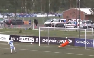 Bruninho Samudio defende cobrança de pênalti