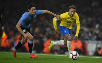 Neymar pela Seleção Brasileira no Emirates Stadium