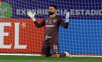 Carlos Coronel brilha na partida contra O'Higgins. 