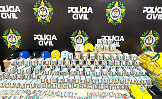 200 mil figurinhas falsificadas foram apreendidas em Nova Iguaçú