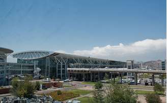 O Aeroporto Internacional de Santiago é o sexto mais movimentado da América do Sul