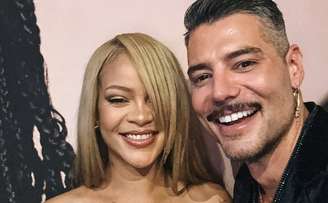 Kadu Dantas esteve entre os convidados da festa de lançamento de um novo cosmético da marca Fenty, de Rihanna