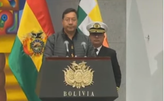 Presidente da Bolívia faz pronunciamento 