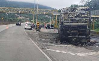 Briga entre torcedores do Palmeiras e do Cruzeiro deixou um morto e feridos neste domingo.