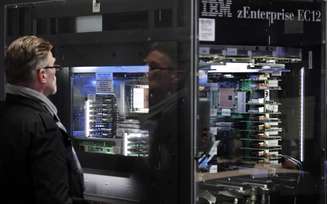 <p>Esses novos investimentos vão garantir que nós (IBM) produziremos as inovações necessárias para alcançar esses desafios, disse John E. Kelly, vice-presidente sênior da IBM</p>