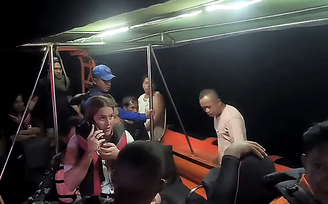 Família espanhola está desaparecida após naufrágio de barco na Indonésia