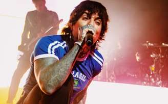 Oli Sykes com o Bring Me The Horizon no Brasil
