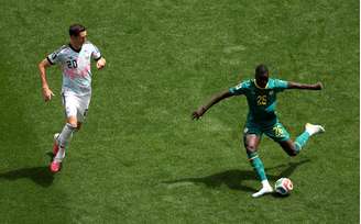 Pape Gueye, meia de Senegal, durante partida contra a Bélgica, pelos 16-avos de final da Copa do Mundo de 2026 