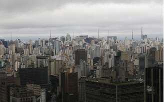 <p>Vista aérea da cidade de São Paulo</p>
