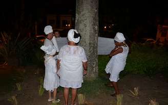 <p>Na última terça-feira, véspera do Dia Nacional de Combate à Intolerância Religiosa, moradores de Vitória da Conquista, sudoeste da Bahia, realizaram um ato para celebrar a data</p>