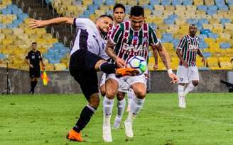 Atacante foi titular no duelo contra o Ceará (Foto: Magalhaes Jr/ Photopress)