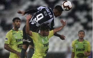 No último - e único - duelo entre as equipes: 06/02 - Botafogo 1x0 Defensa y Justicia - Sul-Americana 2019