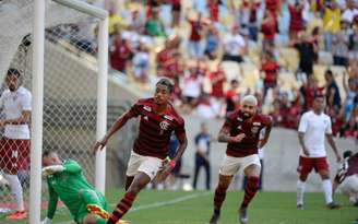 Bruno henrique comemora segundo gol do Flamengo (Foto: Alexandre Vidal / Flamengo)