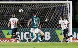 Henríquez fez gol contra aos 51 minutos do segundo tempo - Marcelo de Jesus/Raw Image