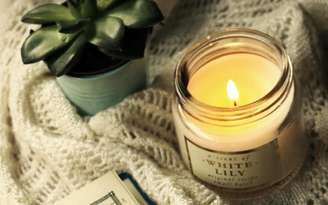 Melhore as energias da sua casa com o poder das velas aromáticas - Crédito: Mona Termos/Pexels