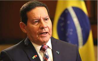 Mourão: dados do Inpe sobre queimadas são obra de 'opositor'