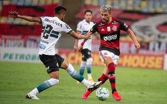 Arrascaeta em ação na partida (Foto: Alexandre Vidal/Flamengo)