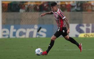 Rigoni pode ser desfalque do São Paulo contra o Ceará (Foto: Rubens Chiri/saopaulofc.net)