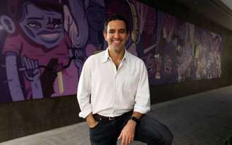 O CEO e cofundador do Nubank, David Vélez. Criador do neobanco brasileiro figurou em ranking com personalidades como Jensen Huang, da Nvidia, e Mark Zuckerberg, da Meta.