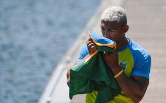 Isaquias Queiroz será porta-bandeira na Cerimônia de Abertura dos Jogos de Paris