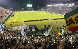 Vasco aposta na força da torcida em São Januário.