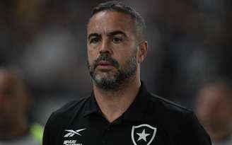 Artur Jorge, técnico do Botafogo