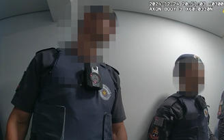 Policiais são questionados por oficial superior o que aconteceu durante a ação