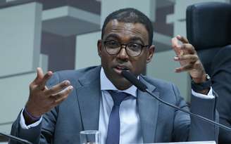 O diretor de Fiscalização do Banco Central, Ailton de Aquino