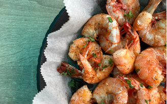 Especialista explica o mito por trás da afirmação de que o camarão é uma barata