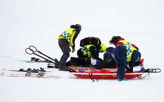 O neozelandês Finley Melville Ives ficou desacordado após queda grave no esqui halfpipe dos Jogos Olímpicos de Inverno
