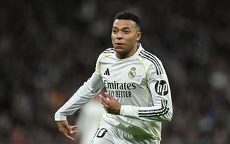 Mbappé durante partida do Real Madrid 