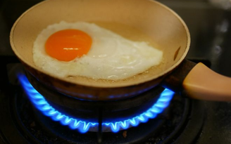 DroneMan4k/shutterstock