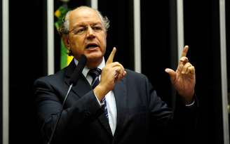 Deputado propõe limitar Seleção a atletas e técnicos de clubes brasileiros e vetar bets