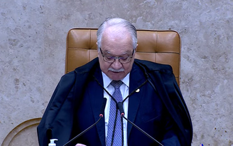 Presidente do STF, Edson Fachin, no início da sessão no plenário