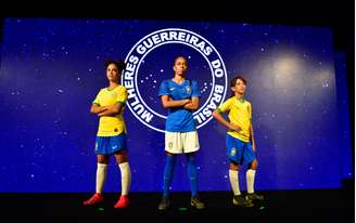 Lançamento do uniforme da seleção feminina de futebol, no Museu do Futebol, dentro do Pacaembu, em São Paulo (SP)