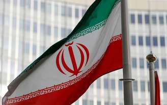 Bandeira do Irã na sede da AIEA, em Viena