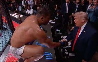Paulo Borrachinha conversa com Donaldo Trump após vitória no UFC