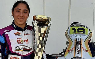 Kart feminino 