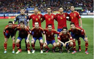 Seleção da Espanha posa antes do jogo de qualificação para a Copa do Mundo de 2014 contra a França, em Madri. O país ficou em primeiro lugar no ranking da Fifa. Foto de Arquivo. 16/10/2012