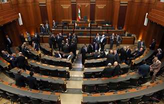 <p>Membros do parlamento libanês se reuniram, pela quinta vez, na tentativa de eleger o novo presidente, em Beirute, no Líbano, nesta quinta-feira, 22 de maio</p>