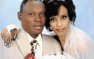 <p>Justiça sudanesa condenou Meriam Yahia Ibrahim Ishag à pena de morte por infidelidade ao Islã, devido ao seu casamento cristão</p>