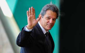 Davos: Haddad alerta para riscos da extrema-direita, mas diz que País segue forte