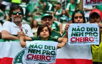 Palmeirenses relembram antiga provocação ao Flamengo nas redes sociais